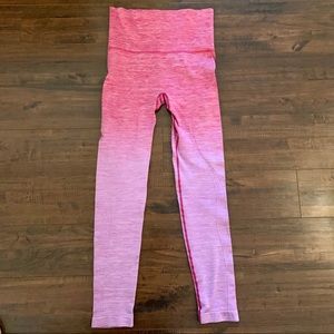 Yelete Ombré Pink Leggings SZ- Small